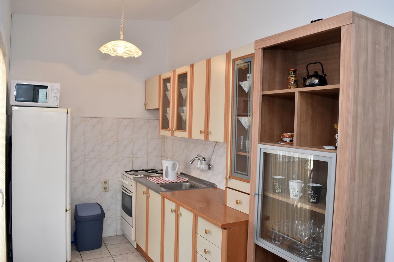 Apartments Oresic Vir Exterior foto